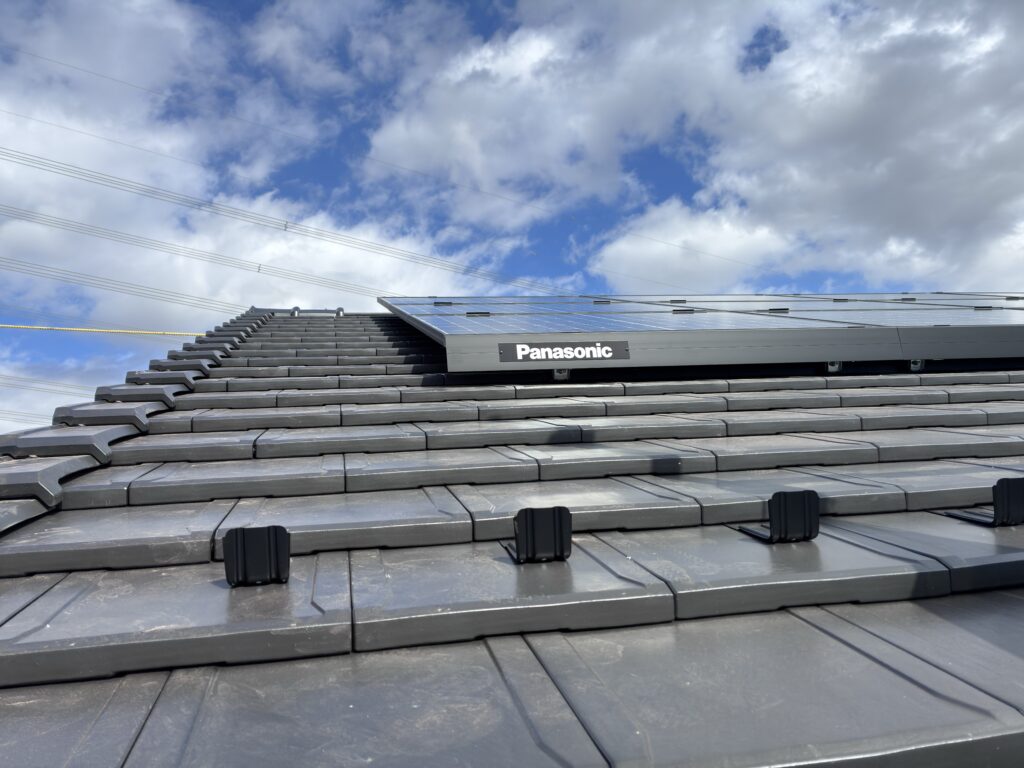 太陽光パネル パナソニック製「MODULUS（モデュラス）」